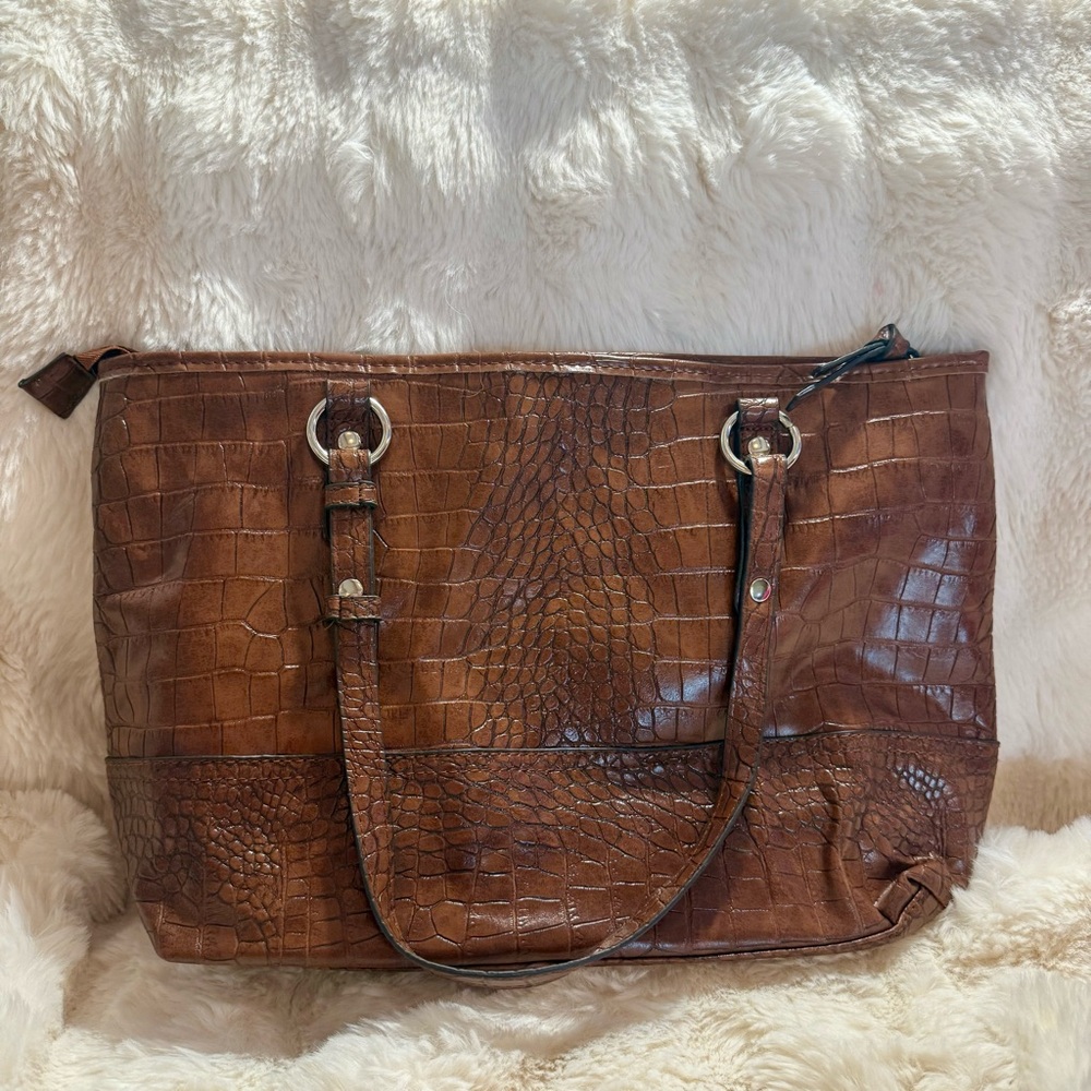 Bueno Tan Women's Shoulder Bag